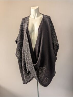 Cozy Black & Charcoal Open-Front Women's Oversized Infinity Sweater Size Large